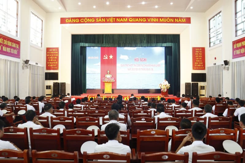 Trung đoàn 196 Hải quân làm tốt công tác chuẩn bị huấn luyện năm 2026