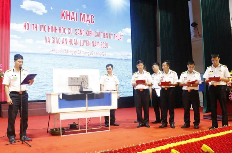 Trung đoàn 196: Hội thi sáng kiến cải tiến kỹ thuật, giáo án huấn luyện