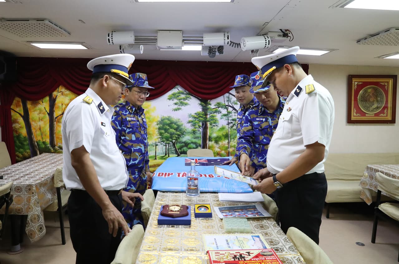 Tàu 016-Quang Trung đi Australia tham dự Lễ duyệt binh tàu quốc tế và Diễn tập Kakadu 2026