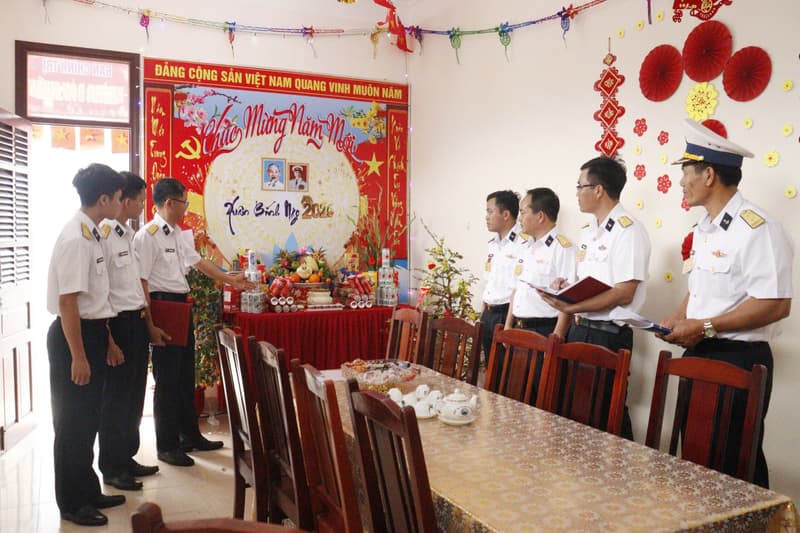 Nhiều sáng tạo trang trí phòng đón Xuân Bính Ngọ