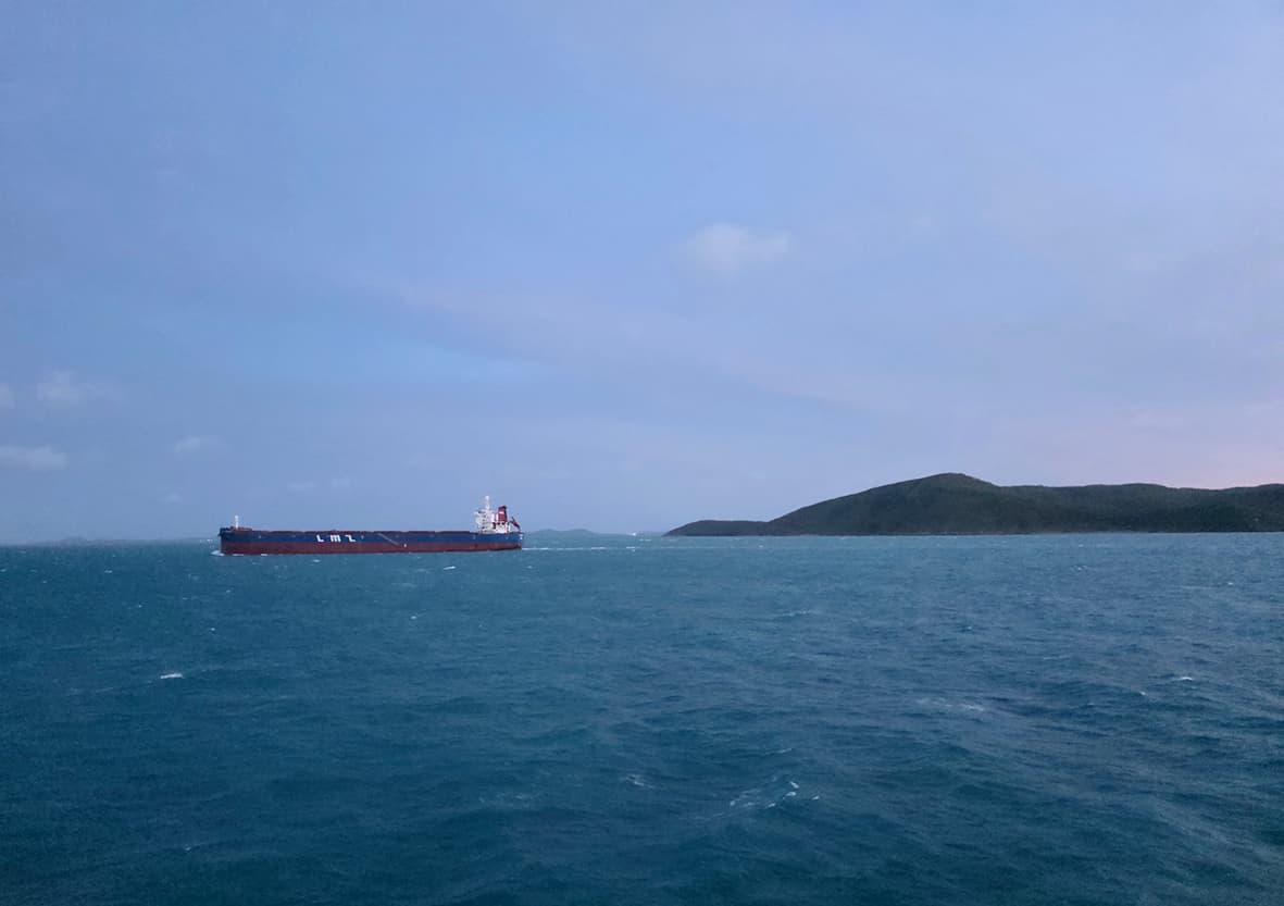 QUA EO BIỂN TORRES