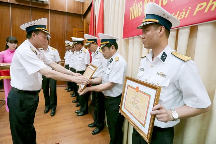 Quân chủng Hải quân: Tổng kết 10 năm thực hiện Luật Quốc phòng