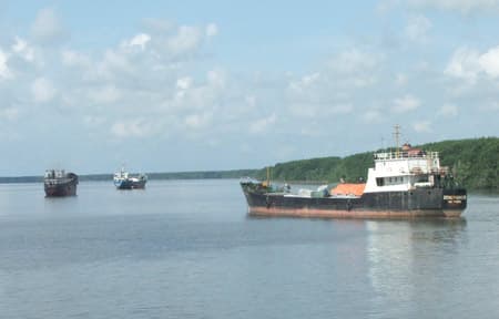 Một số quy định về công bố tuyến hàng hải và phân luồng giao thông trong lãnh hải Việt Nam