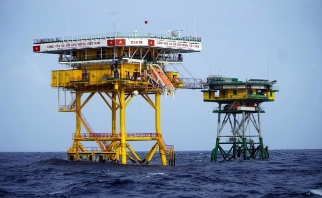 Bộ đội nhà giàn sẵn sàng chống bão