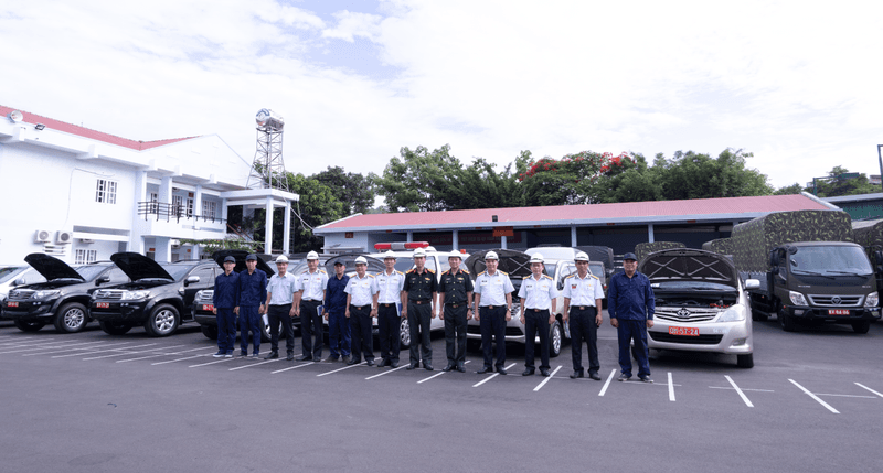 Nghiệm thu xe ô tô sau sửa chữa tại Nhà máy Z753