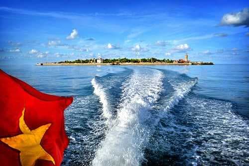 TỪ TRƯỜNG SA ĐẾN NHÀ GIÀN DK1