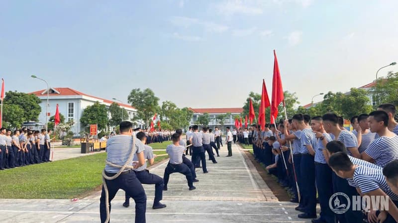 Chiến sĩ mới Tiểu đoàn 158 sôi nổi hoạt động dịp lễ 30/4