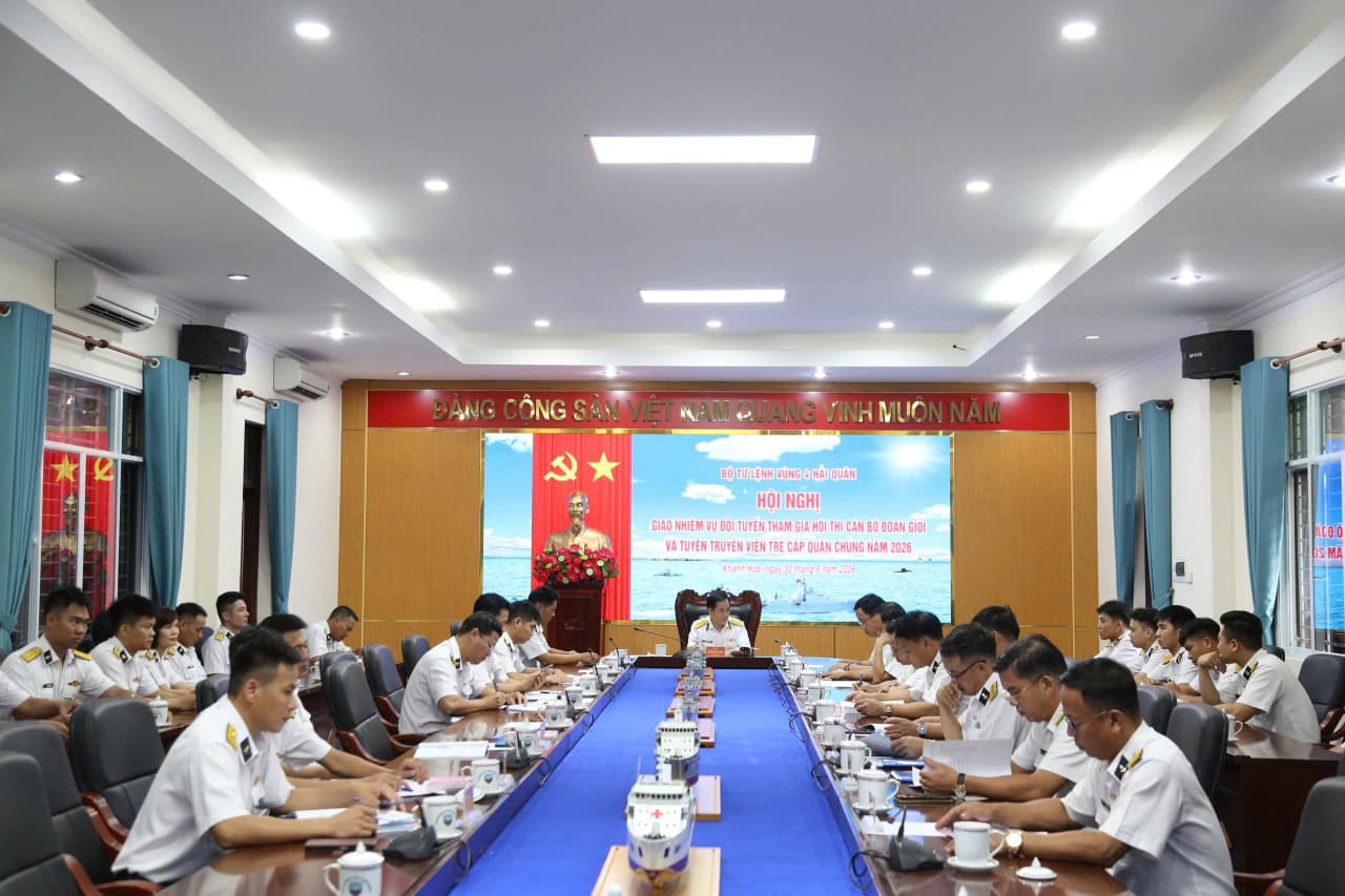 Vùng 4 giao nhiệm vụ cho đội tuyển tham gia hội thi cán bộ đoàn giỏi cấp Quân chủng