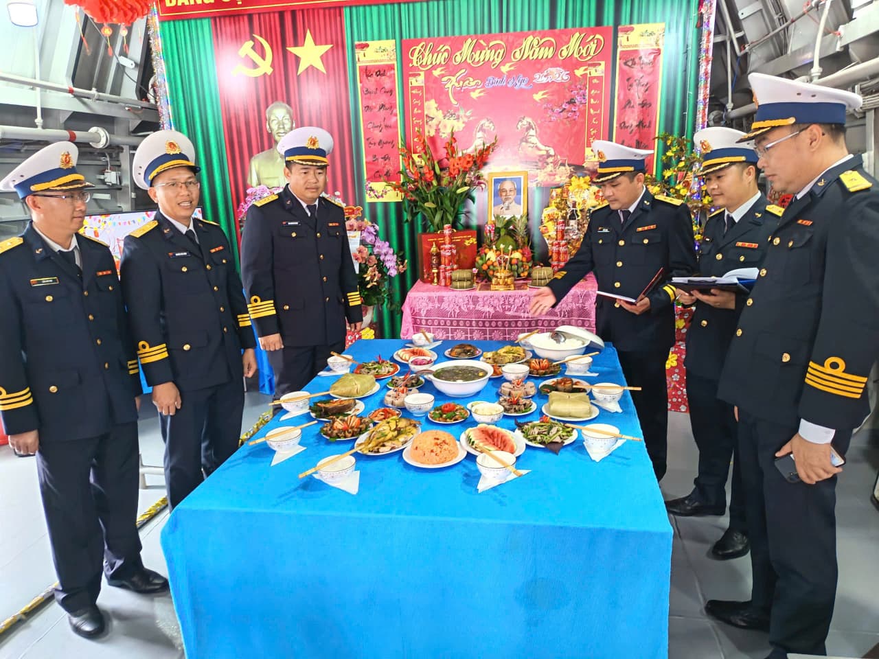 Lữ đoàn 162: Hội thi “Mâm cỗ ngày Tết - Mừng xuân Bính Ngọ”