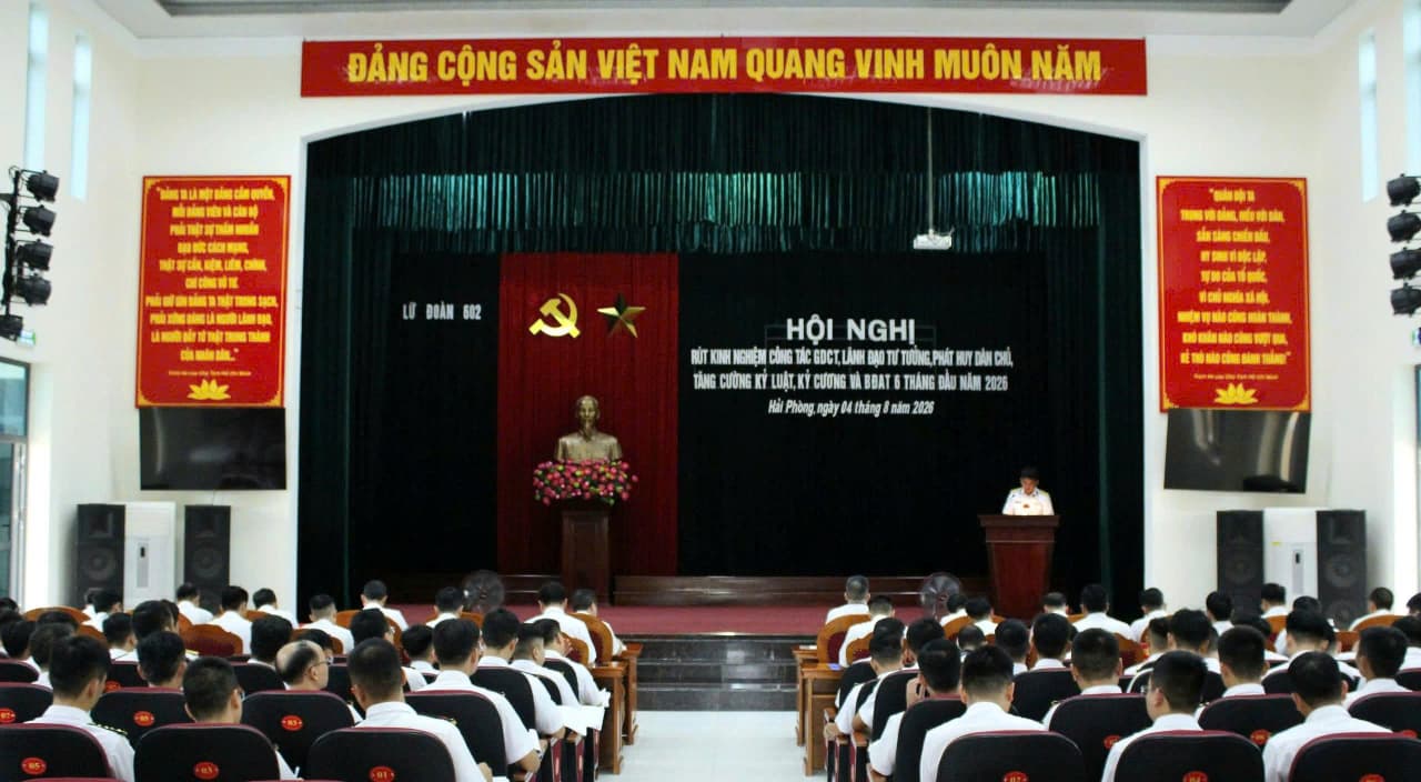 Lữ đoàn 602 rút kinh nghiệm công tác giáo dục chính trị, lãnh đạo tư tưởng