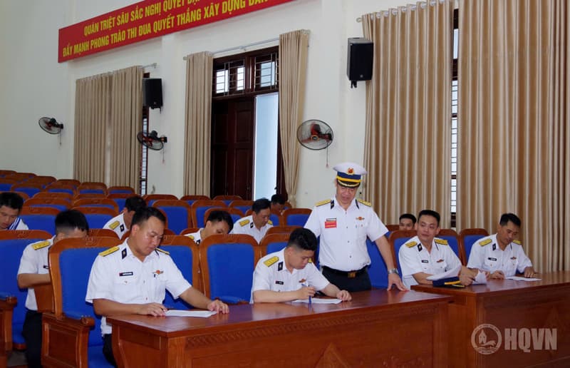 Kiểm tra đơn vị vững mạnh toàn diện 6 tháng đầu năm đối với Nhà máy X28