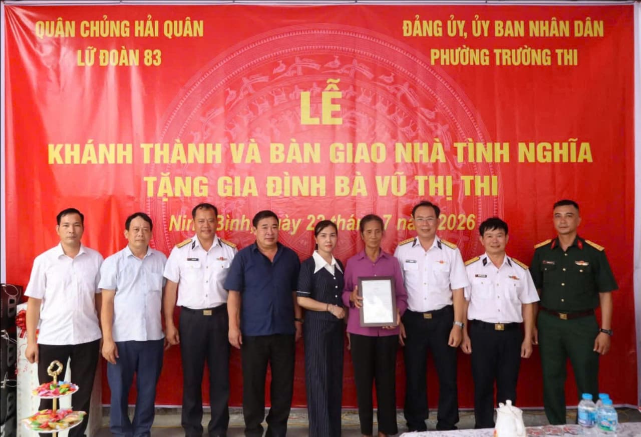 Lữ đoàn 83 khánh thành và bàn giao nhà tình nghĩa tại Ninh Bình