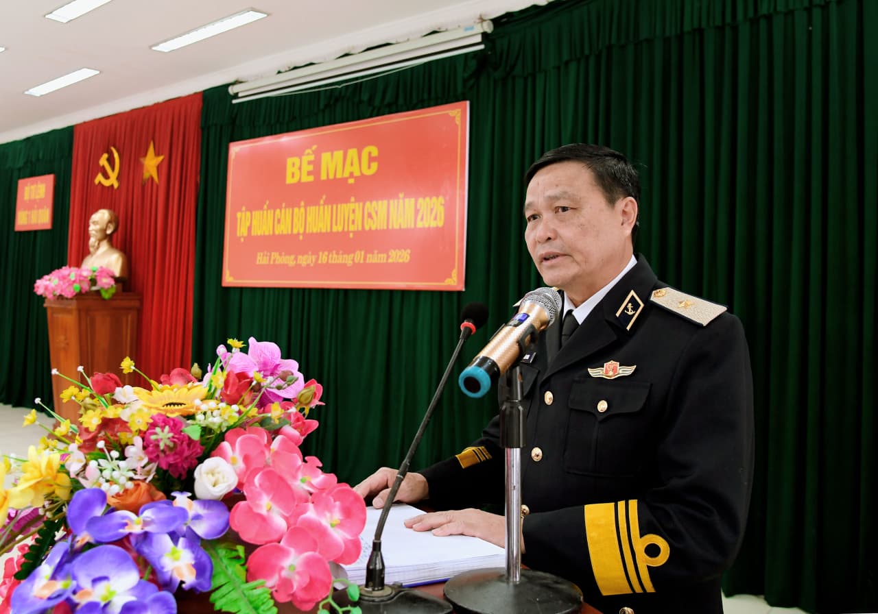 Vùng 1 Hải quân bế mạc tập huấn cán bộ huấn luyện chiến sĩ mới năm 2026