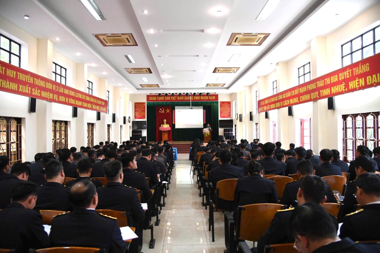 Lữ đoàn 126 giáo dục nhiệm vụ năm 2026.