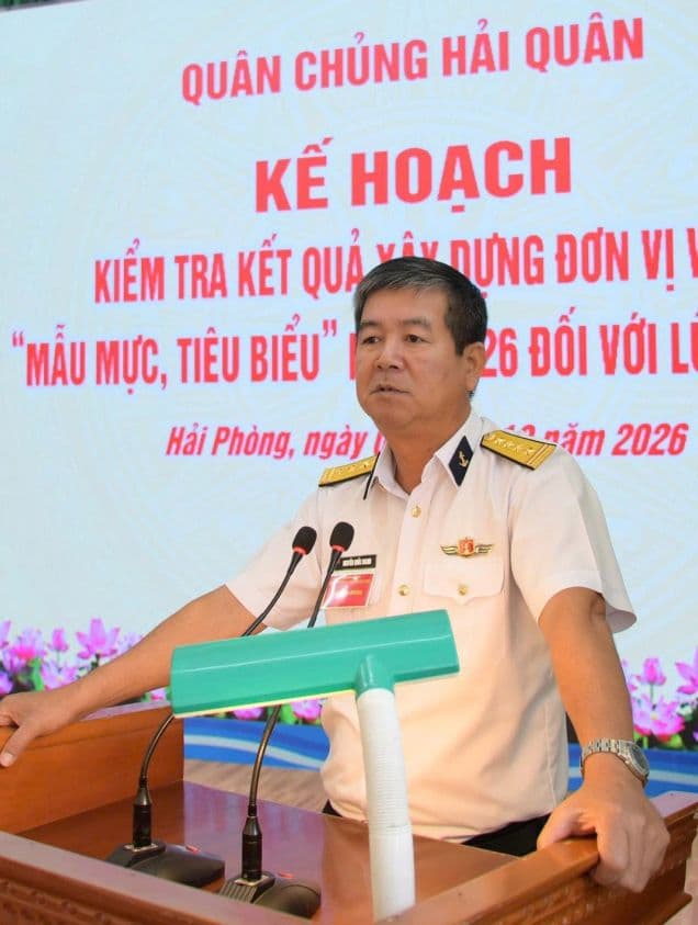 Kiểm tra đơn vị vững mạnh toàn diện “mẫu mực, tiêu biểu” đối với Lữ đoàn 126