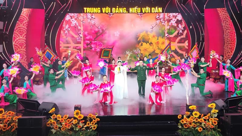 Lan tỏa niềm tin với Đảng, khơi dậy khát vọng cống hiến