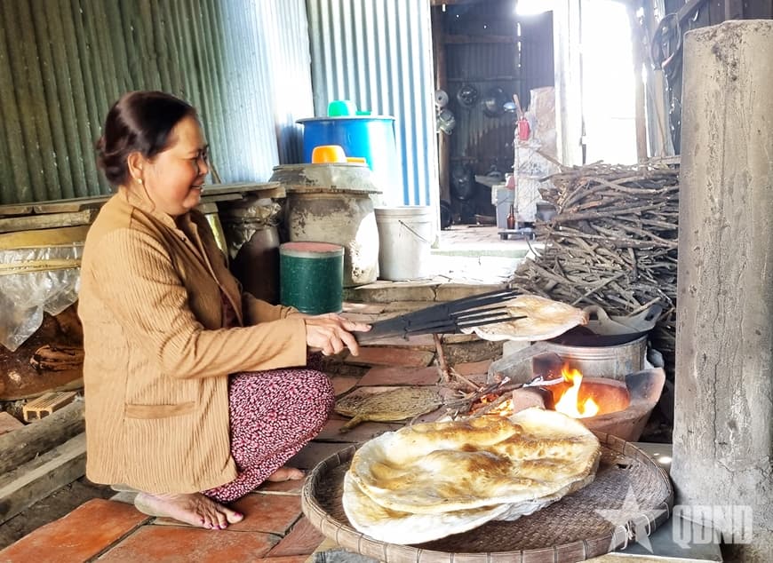 Giữ hồn Tết từ gian bếp quê