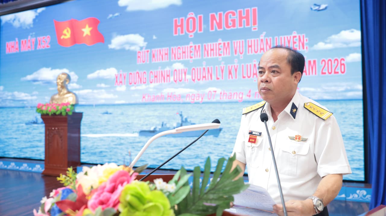 Nhà máy X52 rút kinh nghiệm nhiệm vụ huấn luyện, xây dựng chính quy, quản lý kỷ luật