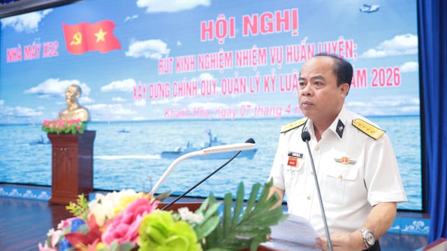 Nhà máy X52 rút kinh nghiệm nhiệm vụ huấn luyện, xây dựng chính quy, quản lý kỷ luật