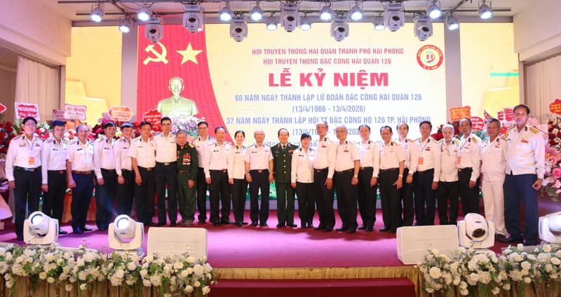 Gặp mặt kỷ niệm 60 năm Ngày truyền thống Đặc công Hải quân