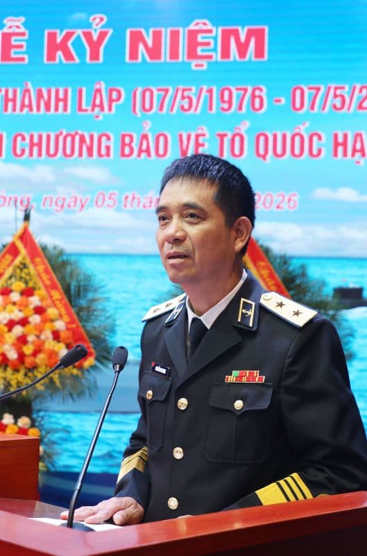 Văn phòng Đảng uỷ-Bộ Tư lệnh Hải quân đón nhận Huân chương Bảo vệ Tổ quốc hạng Nhất