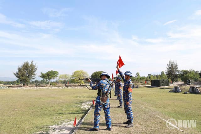 Kiểm tra “3 tiếng nổ” - thước đo chất lượng huấn luyện chiến sĩ mới tại Lữ đoàn 101