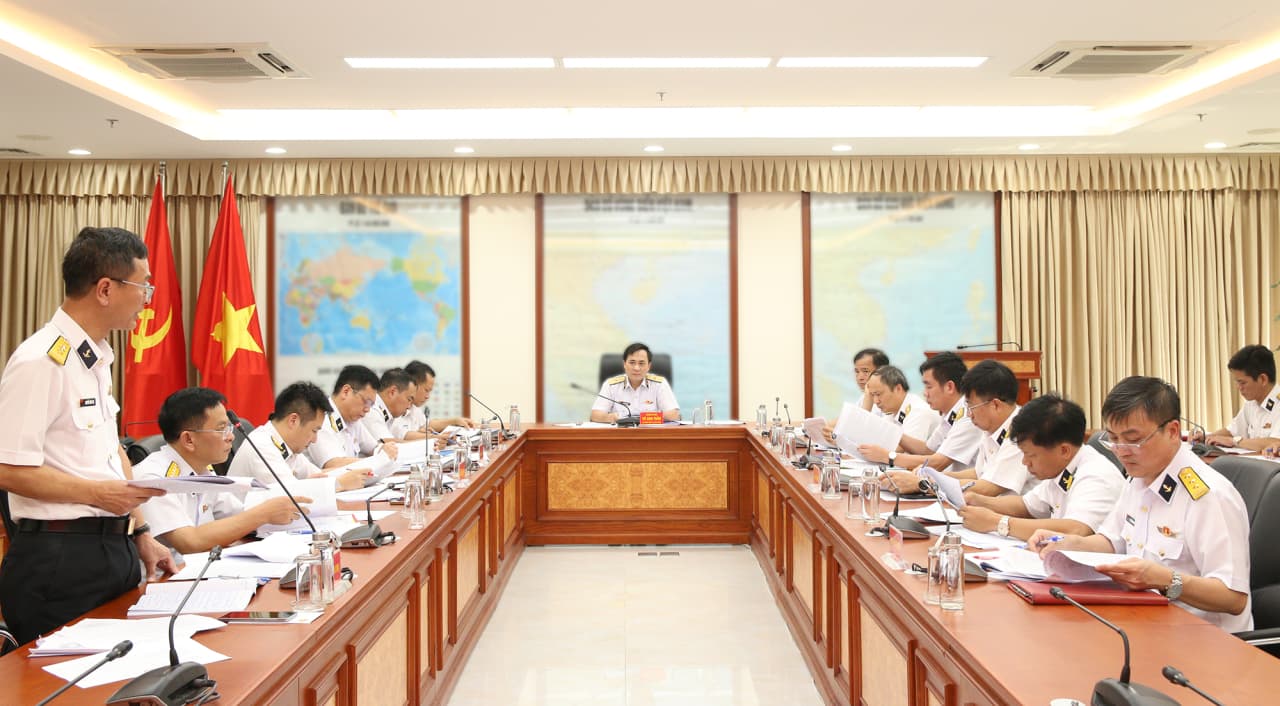 Hội nghị thông qua dự thảo báo cáo công tác quân sự quốc phòng và dự thảo nghị quyết của Đảng ủy Quân chủng