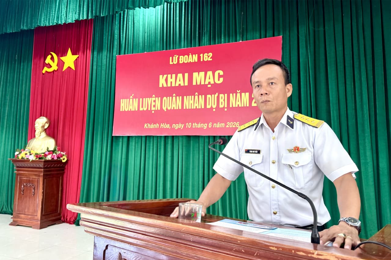 Lữ đoàn 162 khai mạc huấn luyện quân nhân dự bị năm 2026