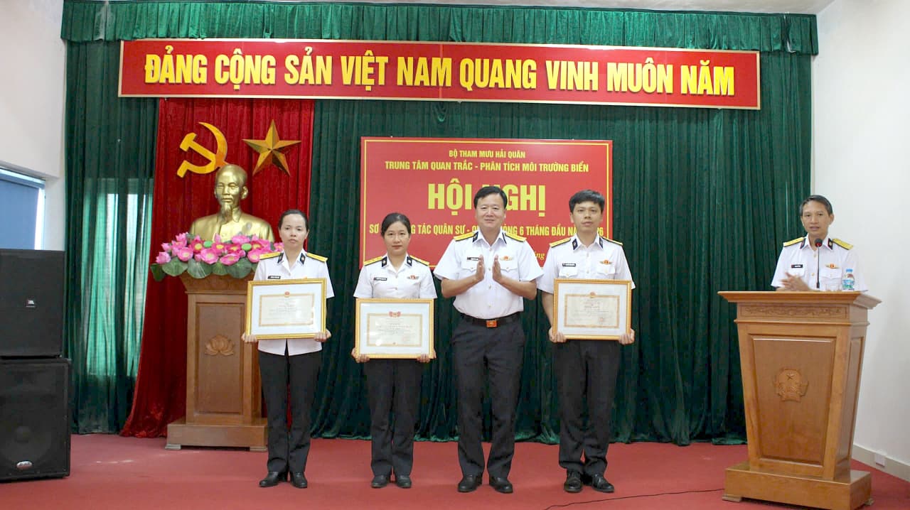 Trung tâm Quan trắc - Phân tích Môi trường biển hoàn thành tốt nhiệm vụ 6 tháng đầu năm 2026