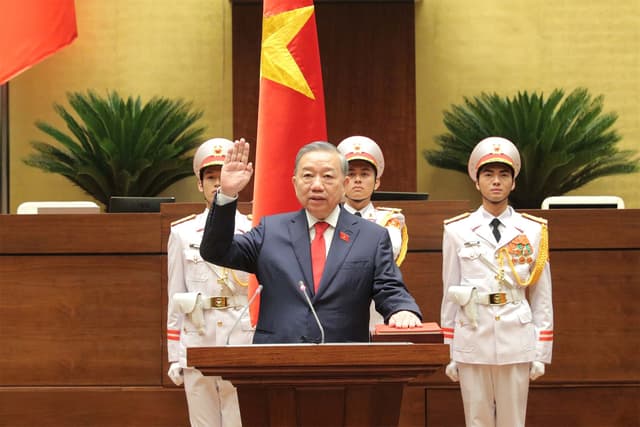 Nhất thể hóa lãnh đạo cấp cao ở Việt Nam: Xu thế không thể đảo ngược - Kỳ 2: Thông lệ trên thế giới và Kỷ nguyên mới ở Việt Nam