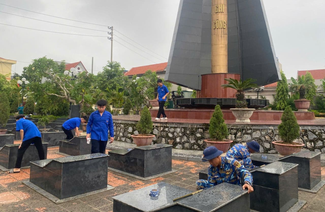 Lữ đoàn 147 Hải quân đẩy mạnh công tác dân vận, tri ân người có công
