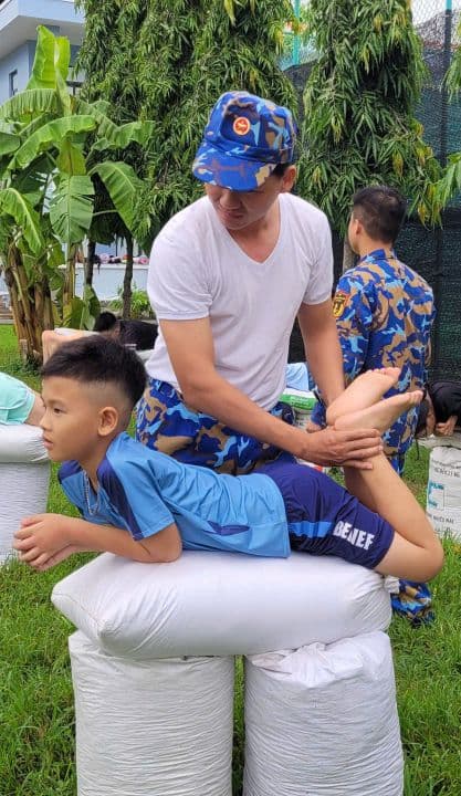 Vùng 2 Hải quân: Hè vui sóng nước - Vững bước tương lai