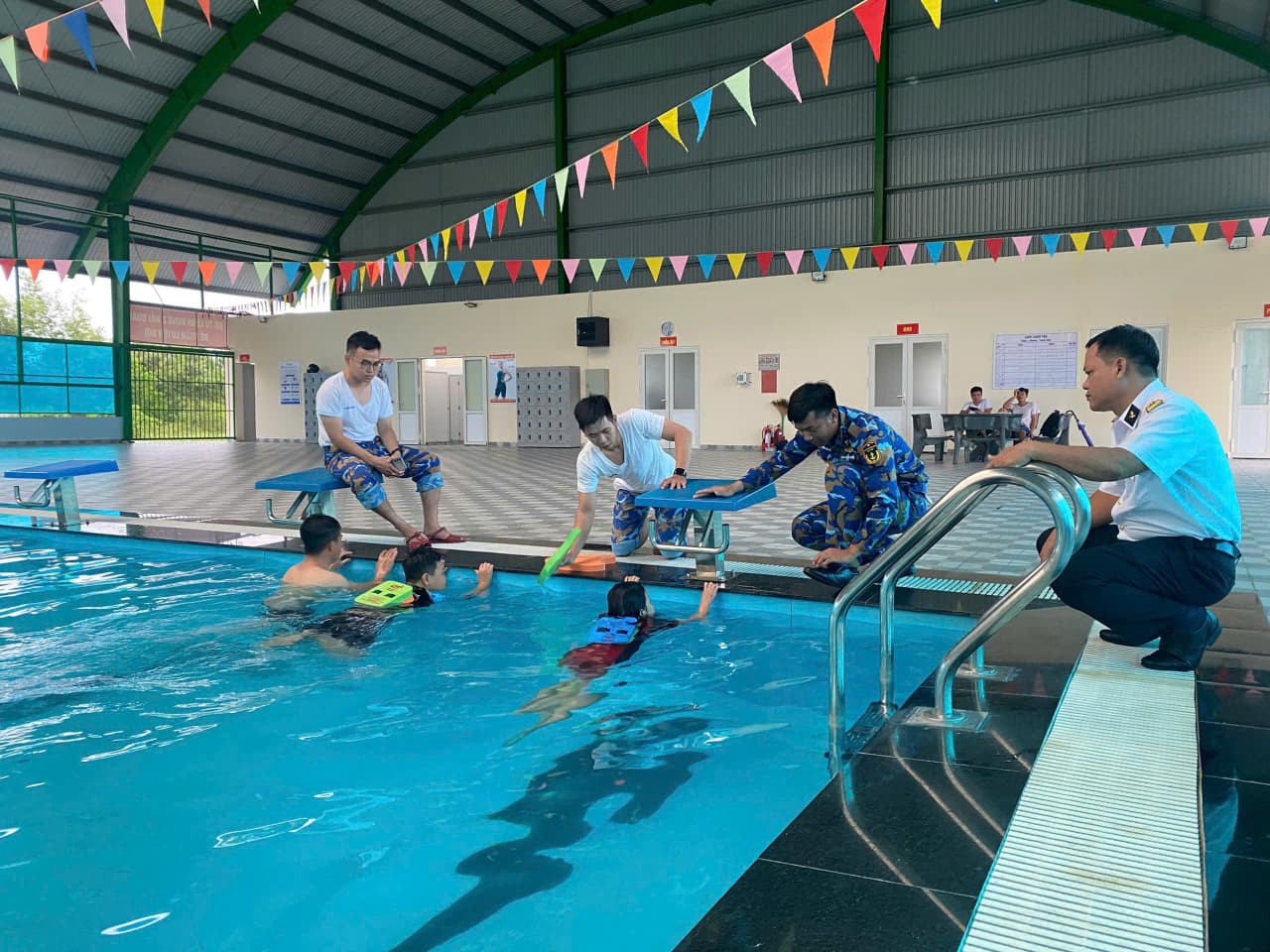 Vùng 2 Hải quân: Hè vui sóng nước - Vững bước tương lai
