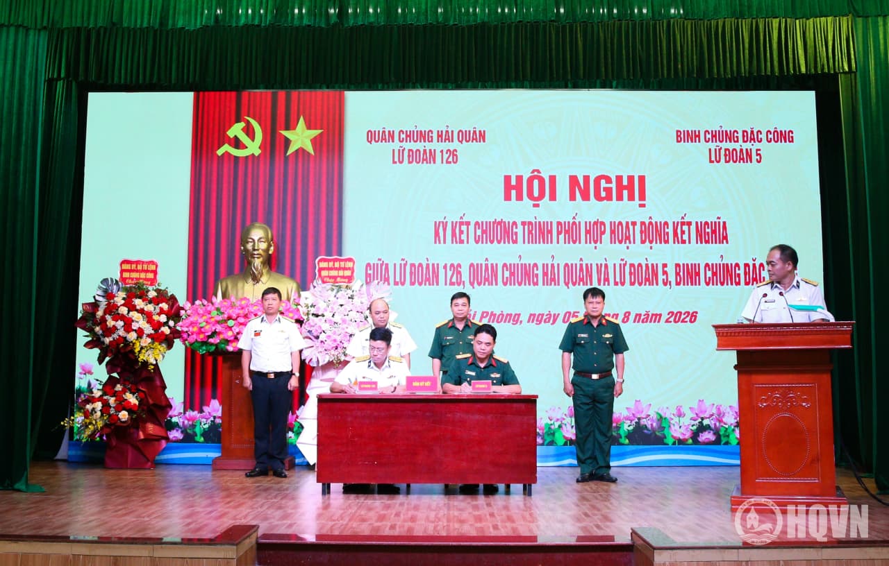 Lữ đoàn Đặc công Hải quân 126 và Lữ đoàn Đặc công 5 ký kết Chương trình hoạt động kết nghĩa