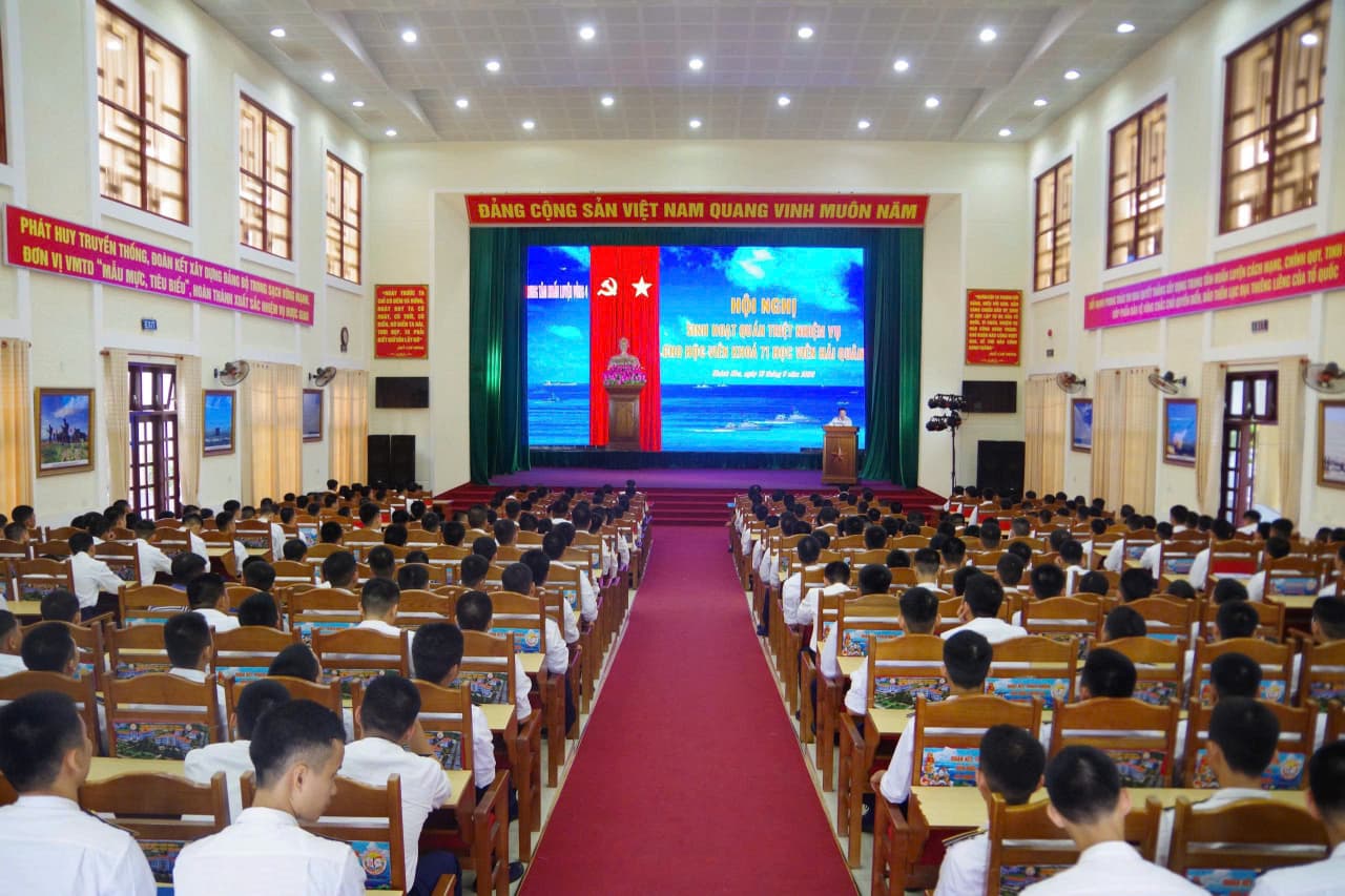 Trung tâm Huấn luyện Vùng 4 quán triệt nhiệm vụ cho học viên khóa 71