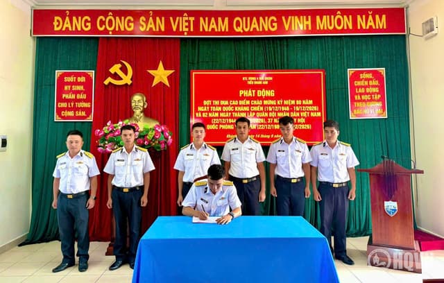 Tiểu đoàn 458 phát động thi đua