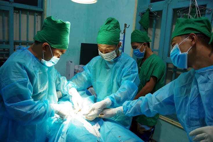 Bệnh xá đảo Sơn Ca mổ cấp cứu kịp thời bệnh nhân viêm ruột thừa cấp