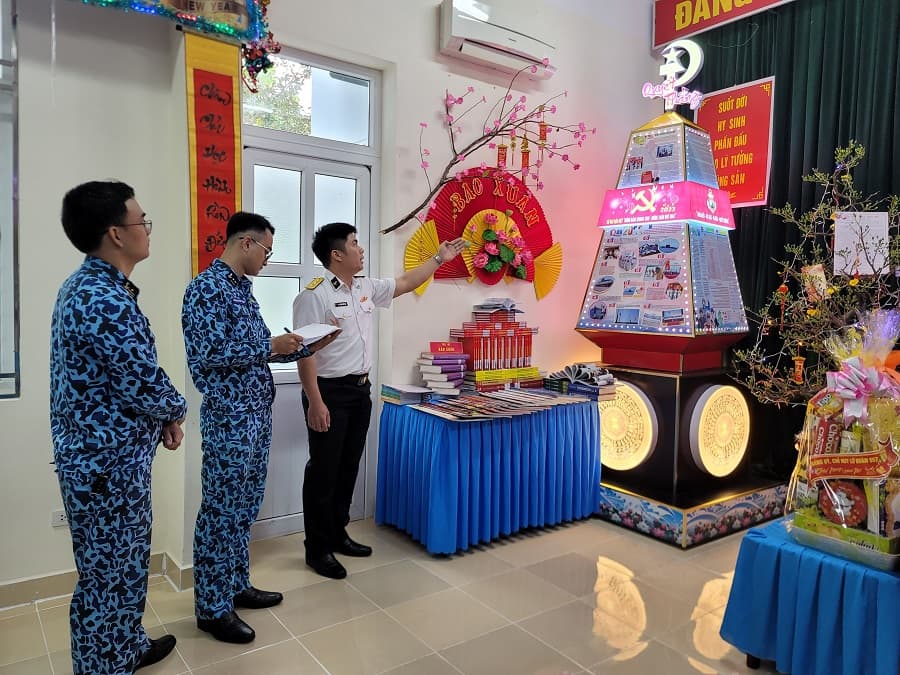 Lữ đoàn 189: Thi phòng đón xuân và bình báo tường