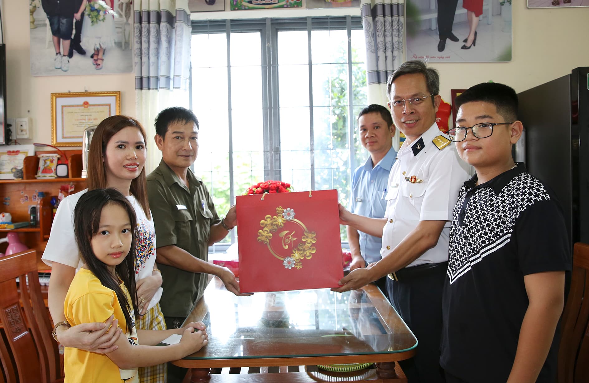 Công ty Tân cảng Hiệp Phước: Nhiều hoạt động ý nghĩa nhân dịp Tết