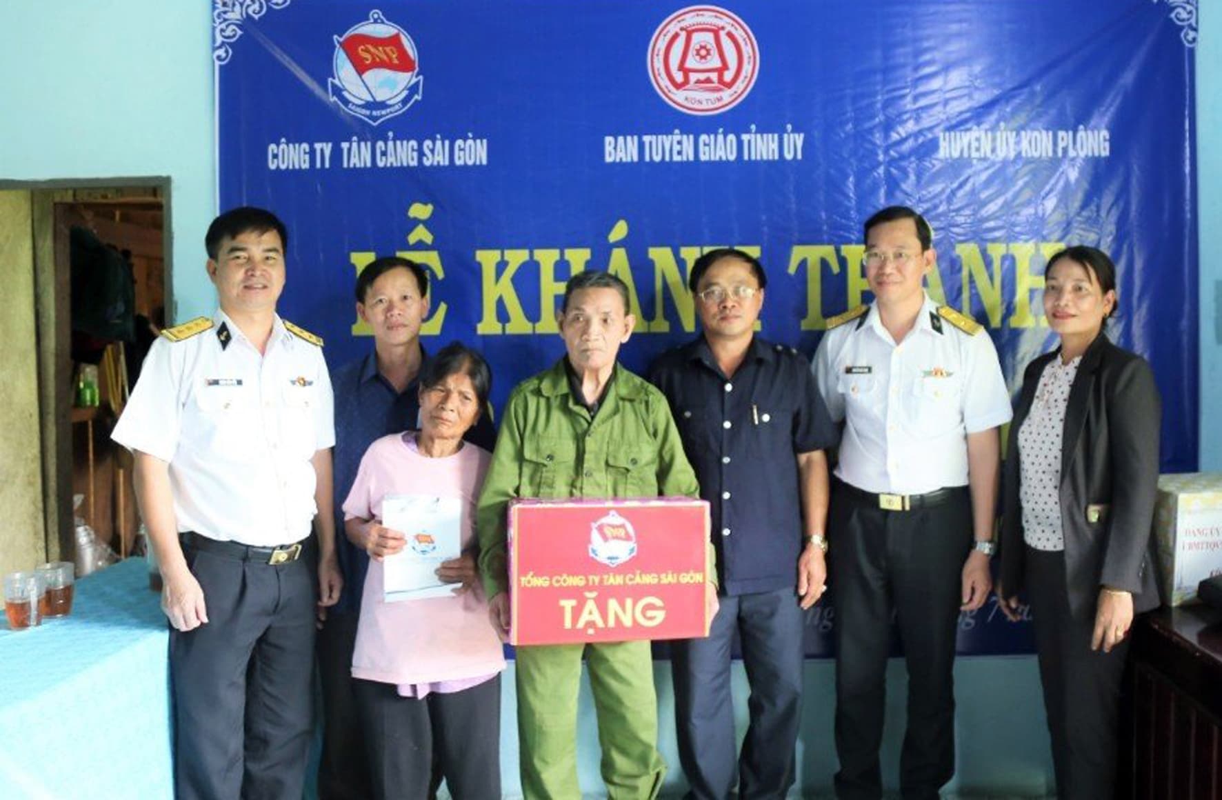 Xuân về trong những ngôi nhà mới