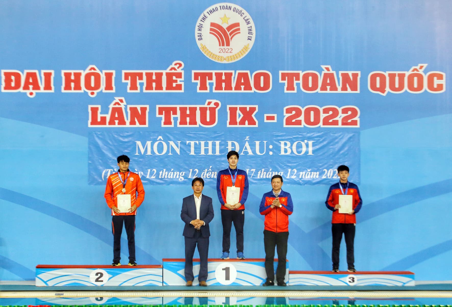Lấp lánh sắc vàng huy chương