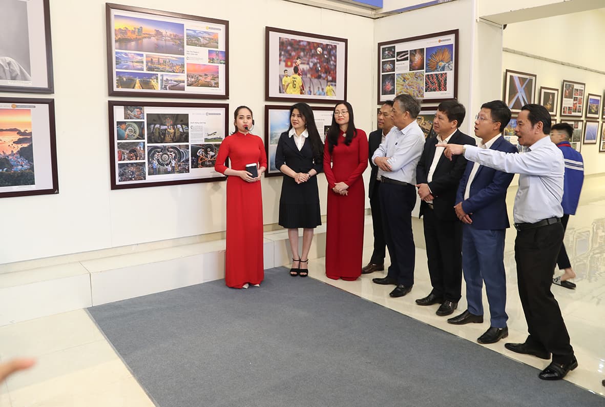 Triển lãm ảnh nghệ thuật Việt Nam