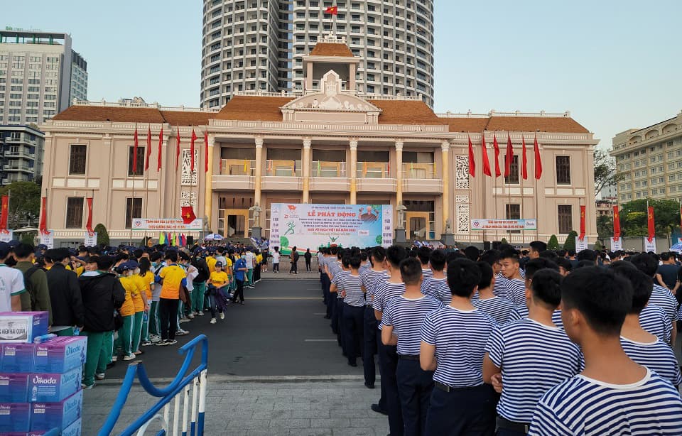 Hơn 500 cán bộ, học viên Học viện Hải quân tham gia Ngày chạy Olympic vì sức khỏe toàn dân