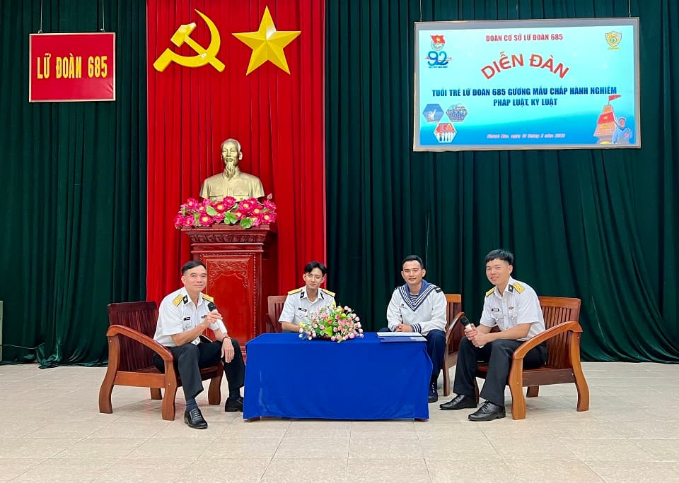 Đoàn cơ sở Lữ đoàn 685: Diễn đàn thanh niên