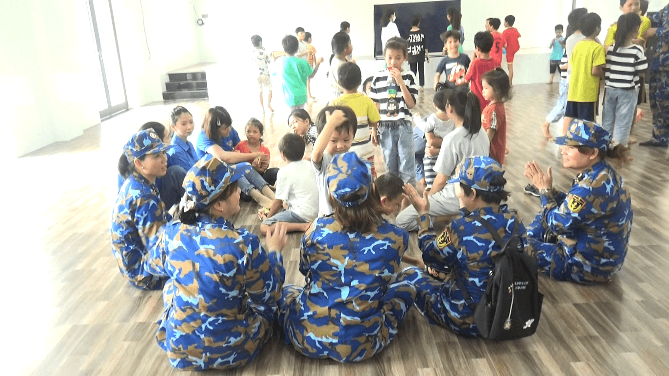 Đoàn cơ sở Lữ đoàn 954: Sôi nổi các hoạt động “Ngày chủ nhật xanh”