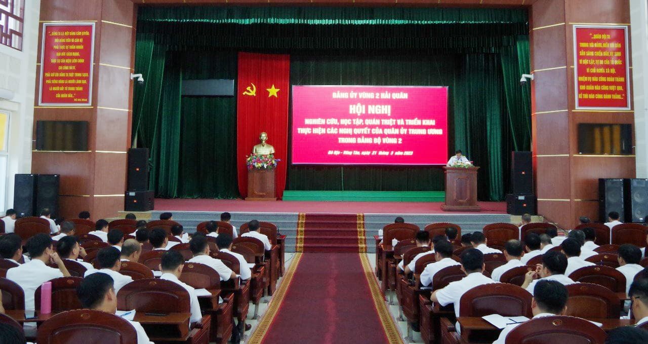 Đảng ủy Vùng 2 quán triệt, triển khai thực hiện các nghị quyết của Quân ủy Trung ương