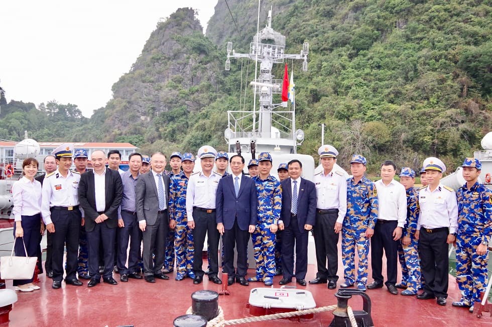 Đoàn công tác của Bộ Ngoại giao thăm, làm việc với Lữ đoàn 170