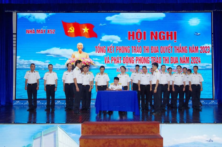 Nhà máy X52: Hội nghị công tác quân sự - quốc phòng năm 2023