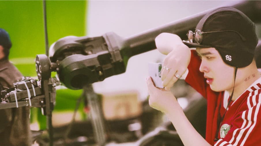 Kỹ thuật quay phim “lập dị” thay thế dàn máy móc cồng kềnh hàng tỷ đồng của đạo diễn Phạm Vĩnh Khương