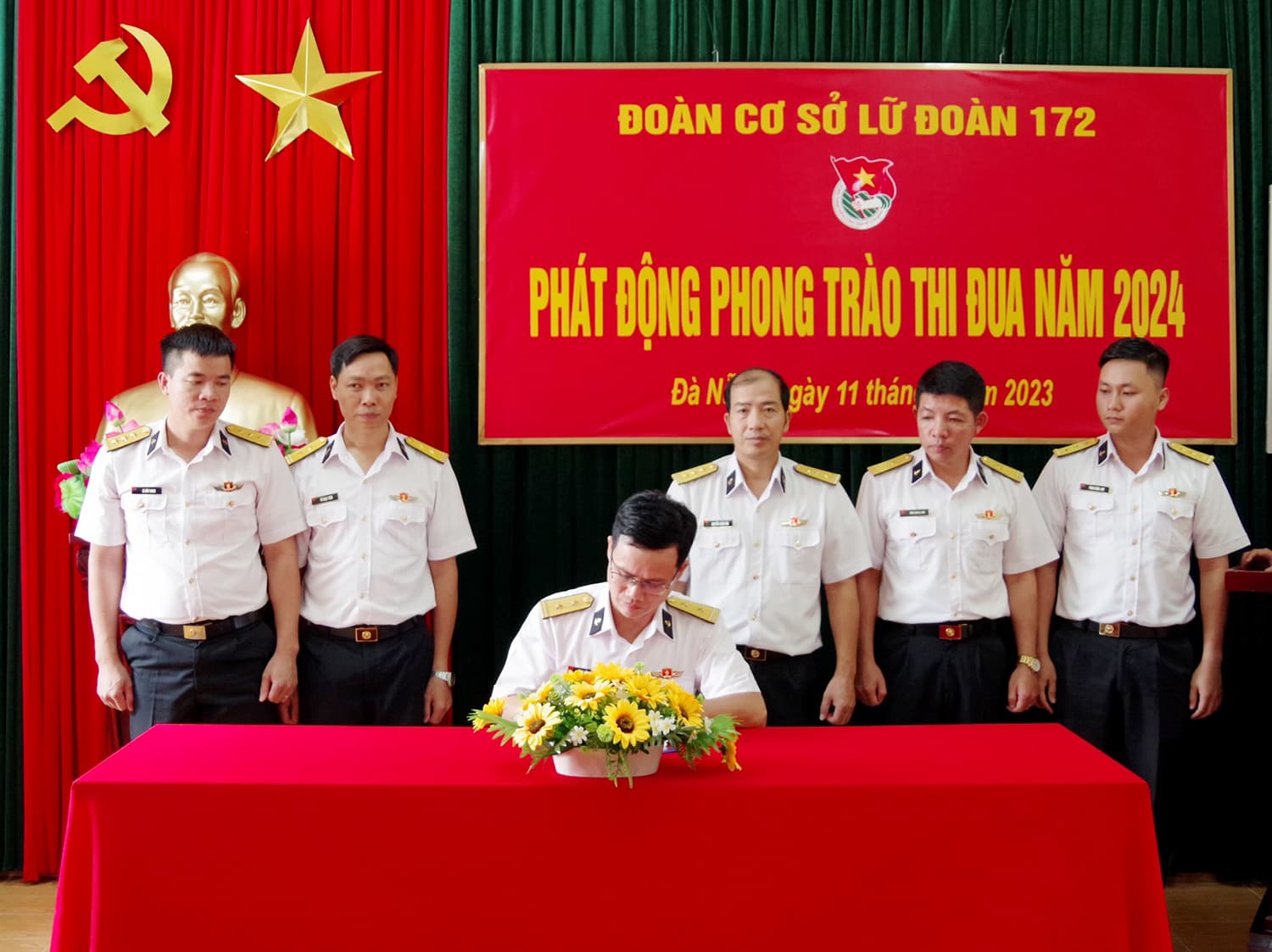 Đoàn cơ sở Lữ đoàn 172: Thi đua xung kích hoàn thành tốt nhiệm vụ